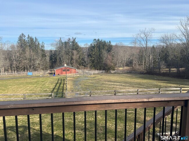 Building Photo - 49 Warner Rd