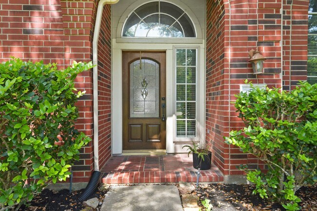 Building Photo - Remodeled & Ready: Bright, Functional Home...