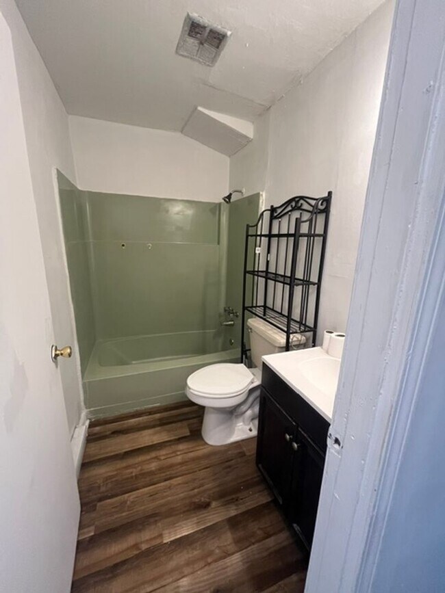Building Photo - 3626 Holts Chapel Rd
