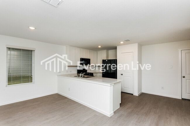 Building Photo - 10708 Dusty Rnch Rd