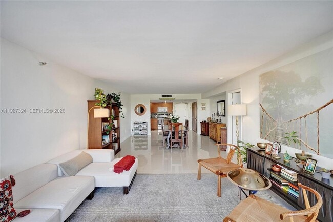 Building Photo - 20515 E Country Club Dr