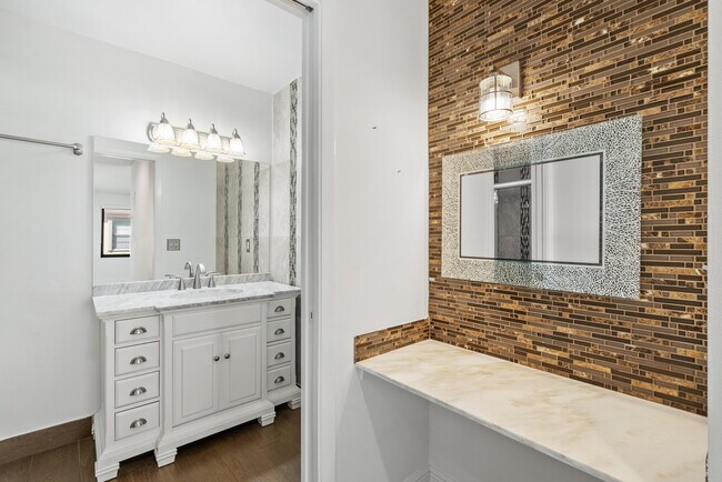 Building Photo - 5110 Nesting Way