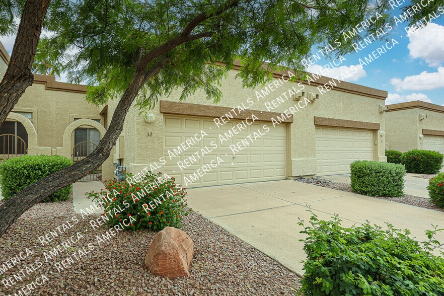 Building Photo - 6730 E Hermosa Vista Dr