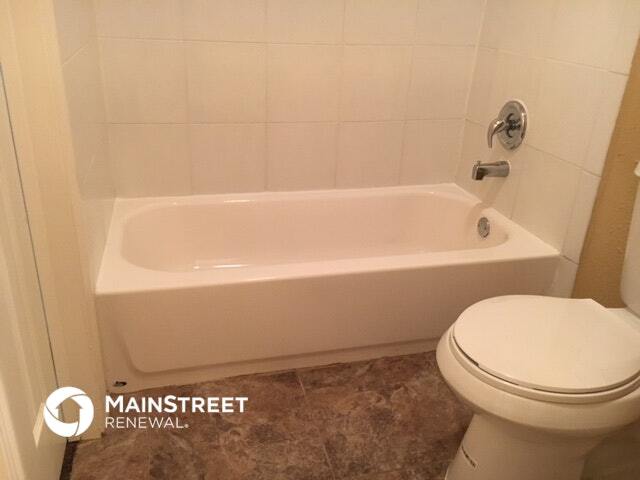 Building Photo - 16115 Catbird Ct