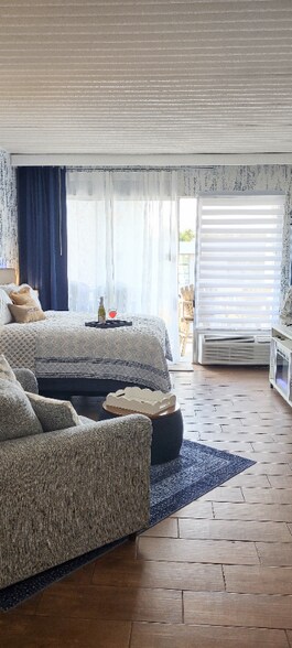 Building Photo - 6803 N Ocean Blvd