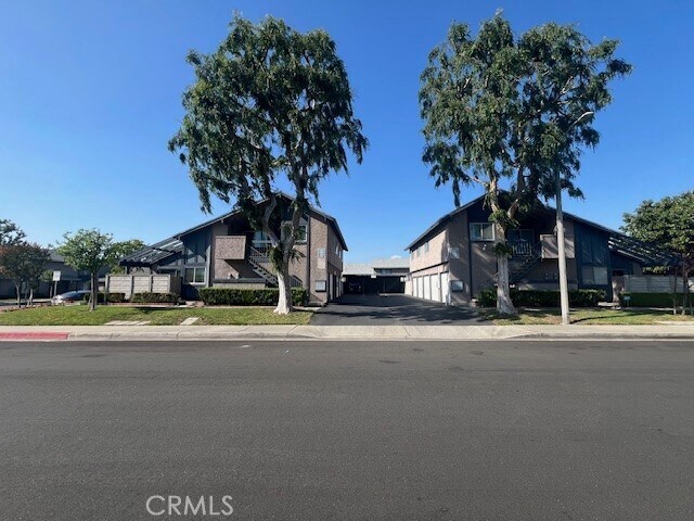 Building Photo - 21063 Lycoming St