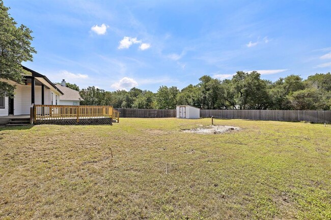Building Photo - 502 Sherwood Ct