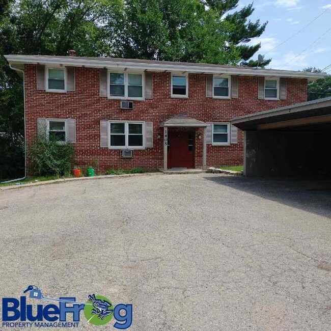 Primary Photo - 1405 S Taylor St