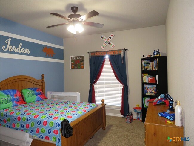 Building Photo - 9805 Kaitlyn Dr
