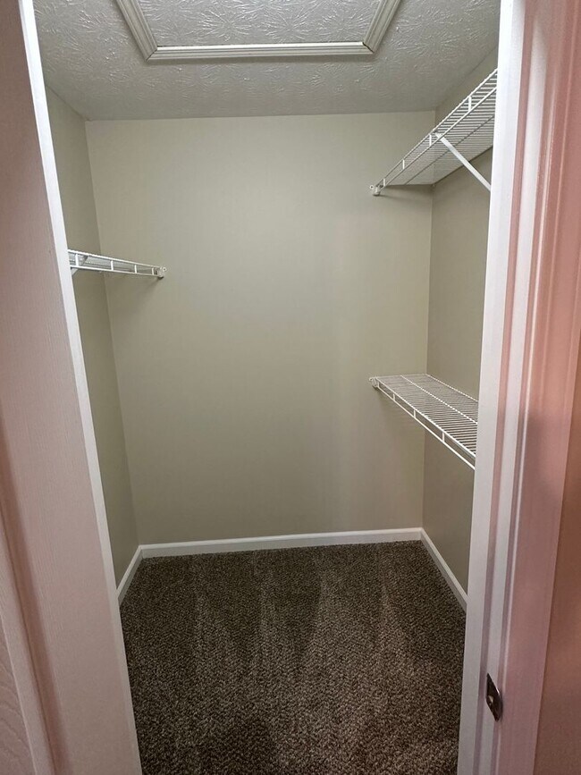 Building Photo - 1289 Cobble Creek Cir