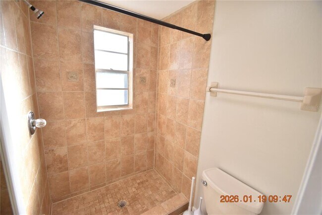 Building Photo - 17707 Sunrise Dr