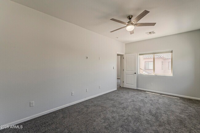Building Photo - 1807 W Pollack St