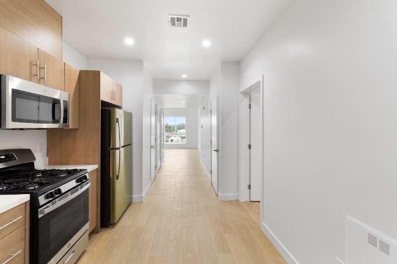Building Photo - 11814 Aviation Blvd