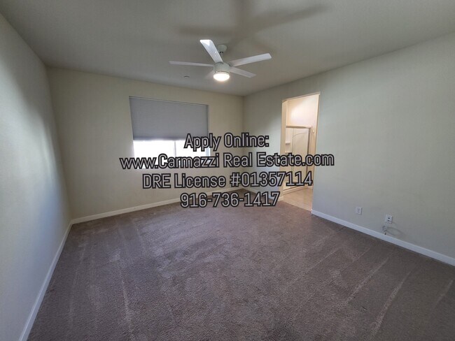 Building Photo - 3224 Finch Ln