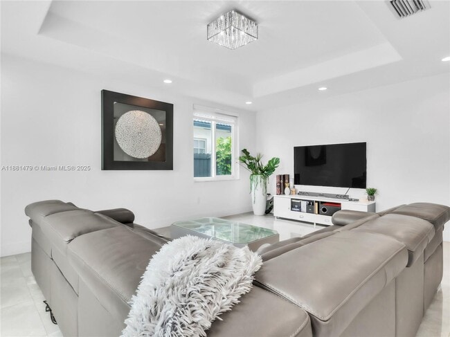 Building Photo - 3366 SW 152nd Pl