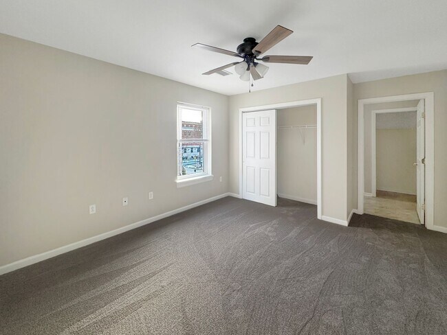 Building Photo - 414 W Fourth Street