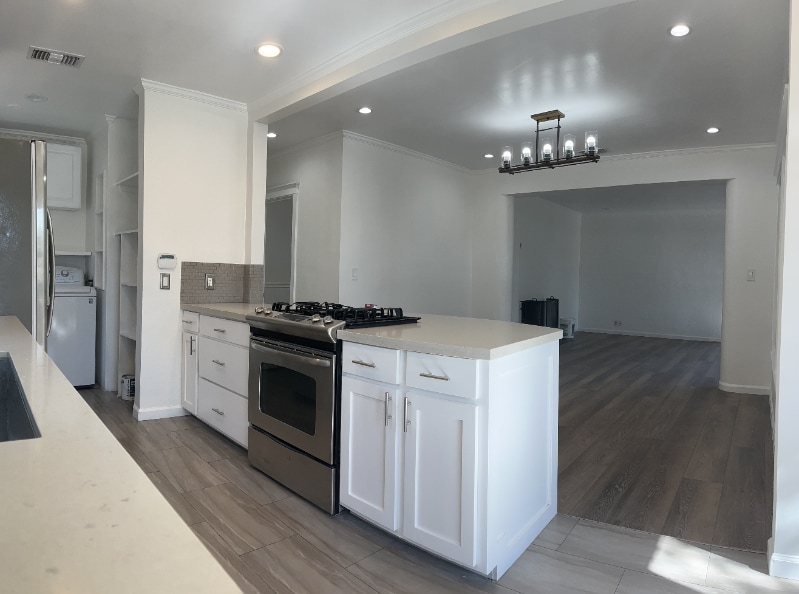 Building Photo - 5351 Packard St