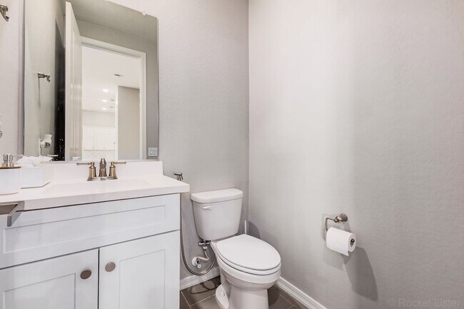 Building Photo - Gorgeous Rental Home in Chandler