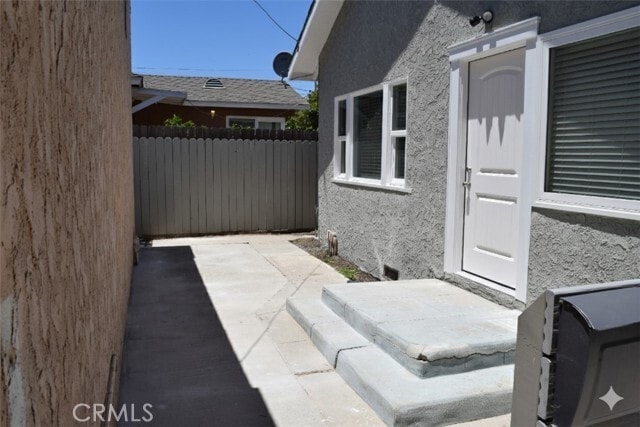 Building Photo - 552 W 22nd St