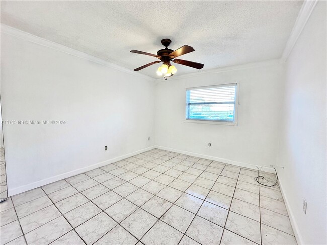 Building Photo - 4275 NW S Tamiami Canal Dr