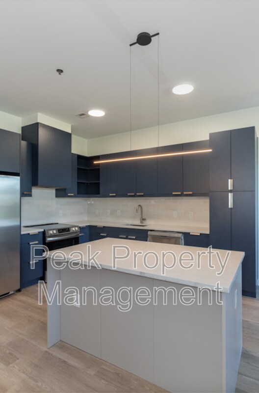 Primary Photo - 501 Orleans St