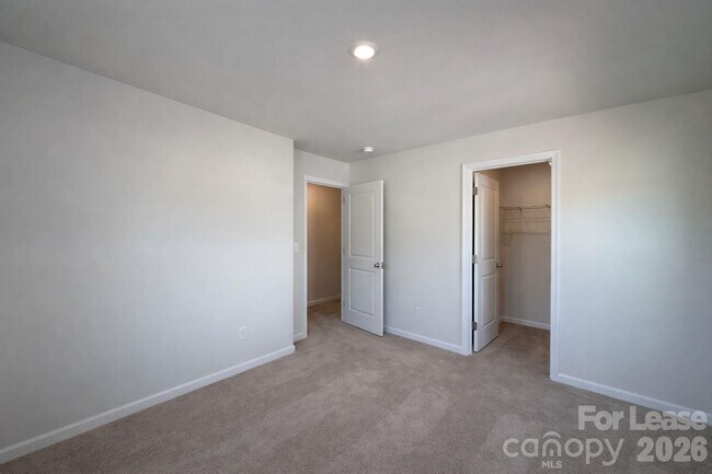 Building Photo - 1260 Scarlet Firethorne Ave NW