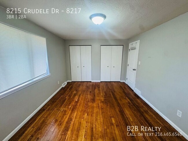 Building Photo - 8215 Crudele Dr
