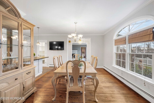 Building Photo - 146 Bath Ave