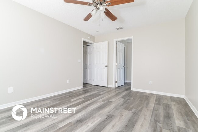Building Photo - 11849 Caruso Dr