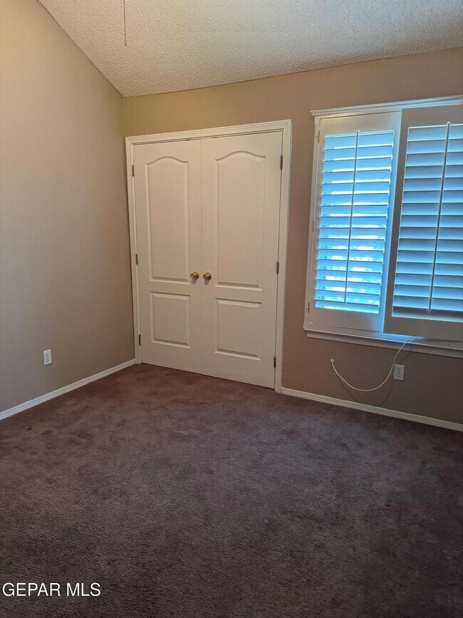 Building Photo - 1428 Beethoven Pl