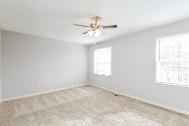 Building Photo - 2501 Wright Cir