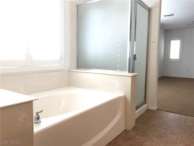 Building Photo - 9191 Dutch Oven Ct