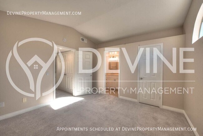 Building Photo - 7338 Greenhaven-Unit 66