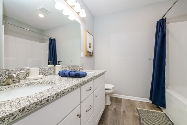 Building Photo - Fantastic 4bd/2.5ba home! Coming soon!