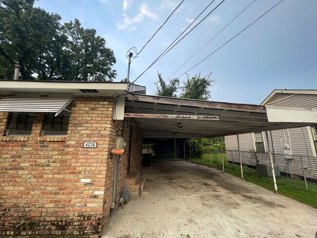 Building Photo - 4236 Delaware St