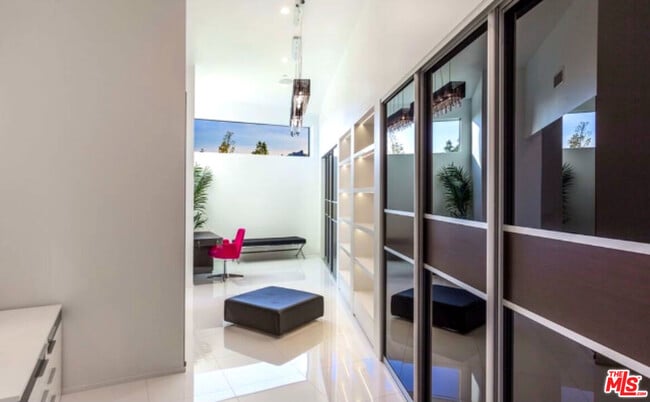 Building Photo - 80 Saddlebow Rd