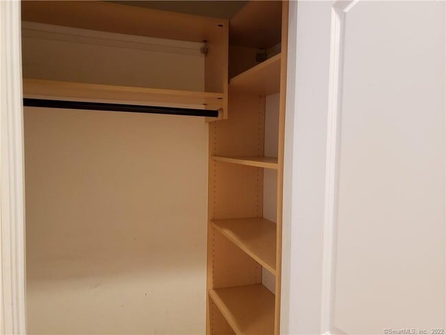 Building Photo - 38 Smith Ave