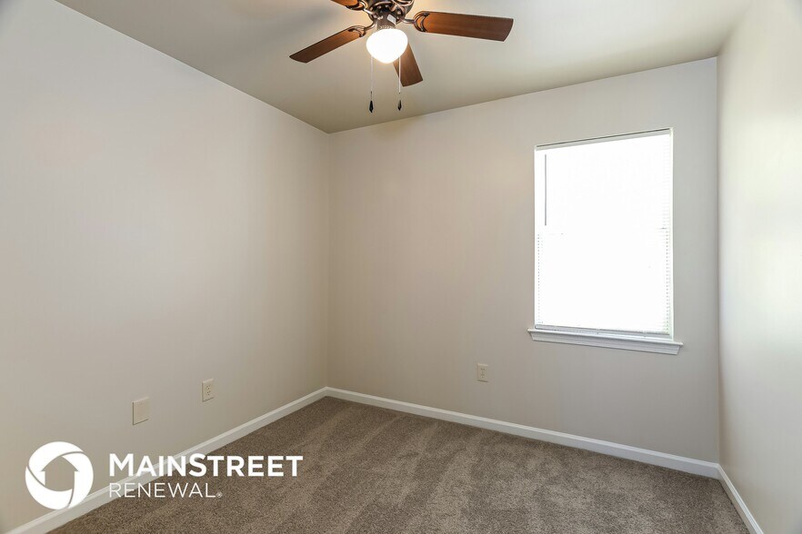 Building Photo - 232 Meriweather Ln