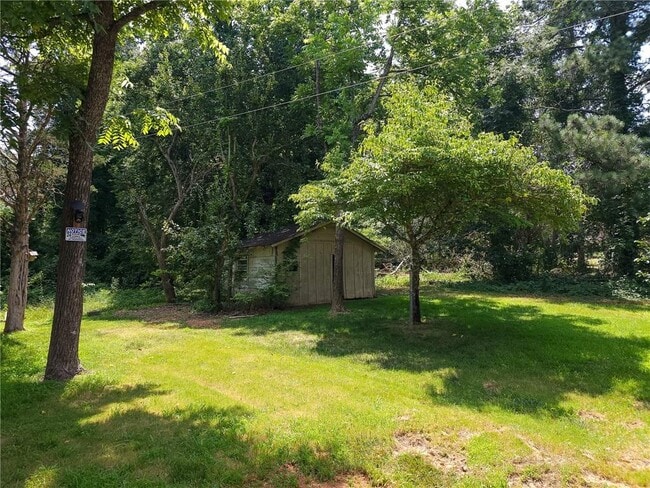 Building Photo - 522 Stell Rd