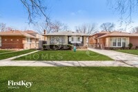 Building Photo - 14621 Dorchester Ave