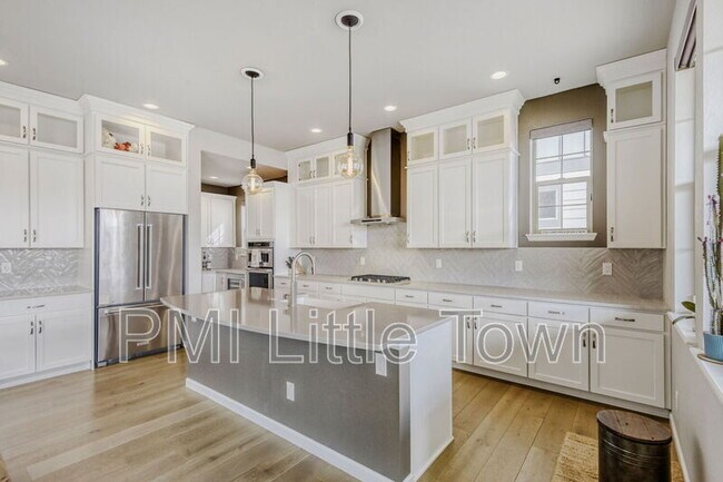 Building Photo - 8214 Superior Cir