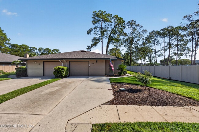 Building Photo - 9351 Arbolita Way