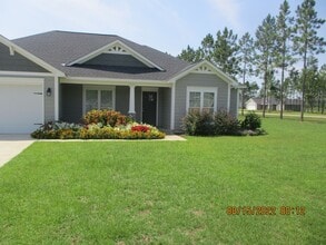 Building Photo - 115 Shumard Ct