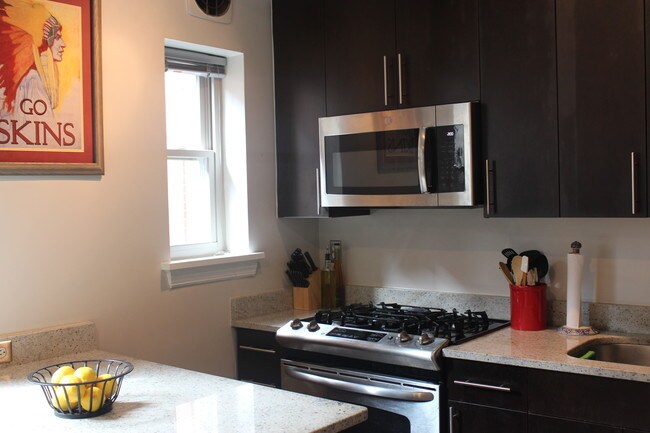 Kitchen - 2010 Kalorama Rd NW
