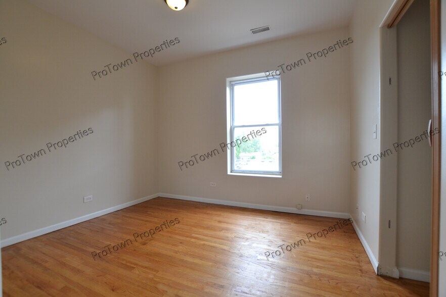 Building Photo - 309 Herkimer St
