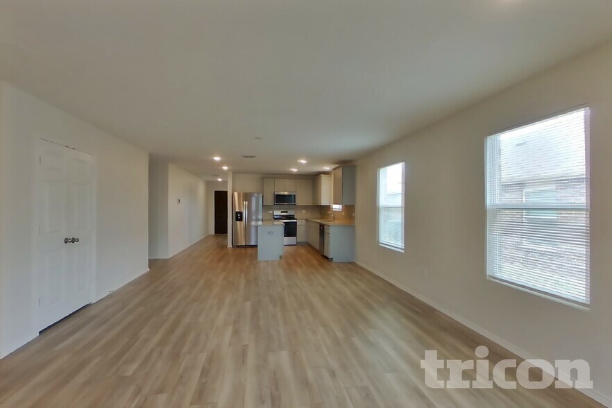 Building Photo - 1125 Waggoner Dr