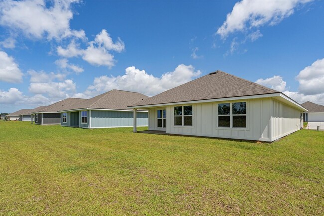 Building Photo - POPULAR ROSEWOOD OF FOLEY