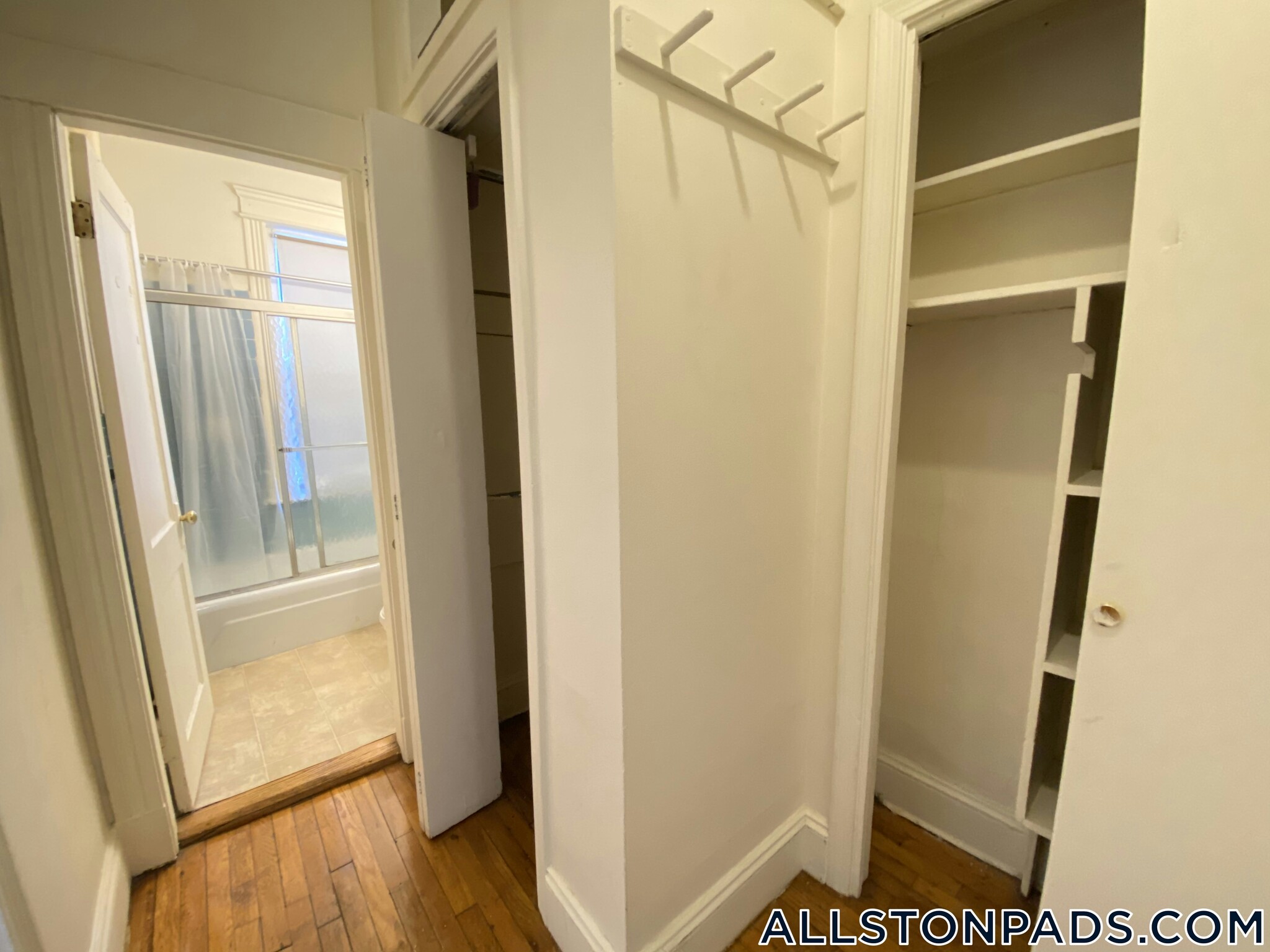 Building Photo - 1148 Commonwealth Ave