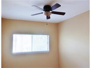 Building Photo - 1 MONTH FREE GREAT LOCATION !!