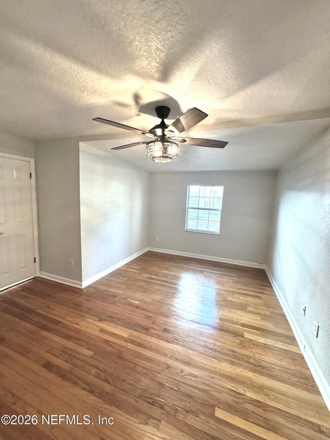 Building Photo - 385 Fifth St